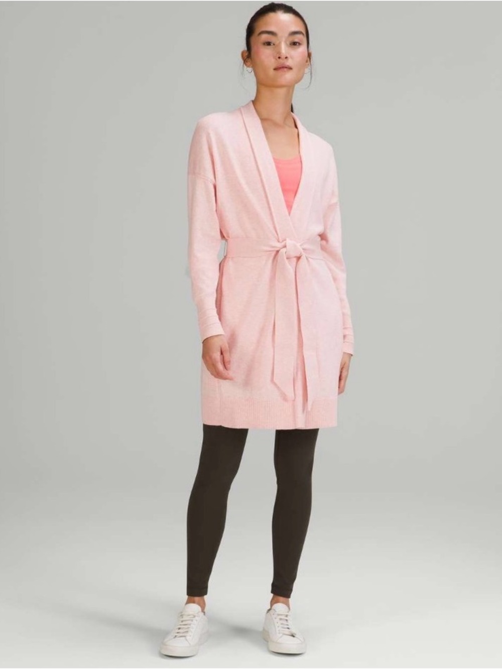 Lululemon Cotton-Cashmere Knit Wrap
ColourHeathered Dew Pink Size 4 like new